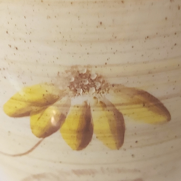 Handmade Vintage Rudbeckia Coneflower Vase - Picture 9 of 11